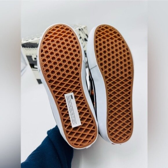 Vans Thrasher Sk8 Hi Flames Men Size 10 Black And White 022026 - Picture 8 of 10